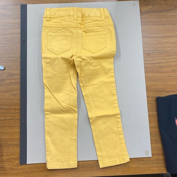 NWOT Garanimals Girls Turn Up Honey Yellow Pants Sz 4T - Picture 2 of 4